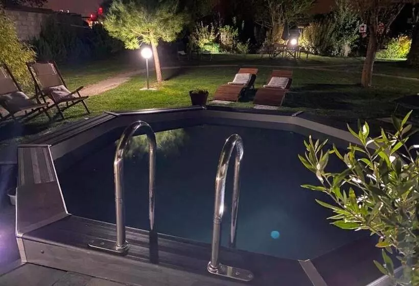 ベッドアンドブレックファースト Au Domaine Fresnois