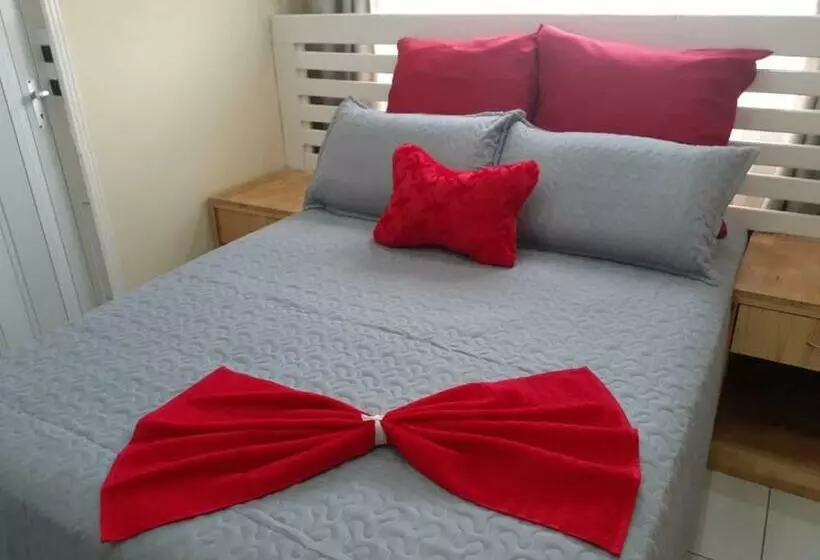 ベッドアンドブレックファースト Ekaya Palace Guest House