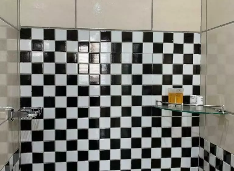 ベッドアンドブレックファースト Ekaya Palace Guest House