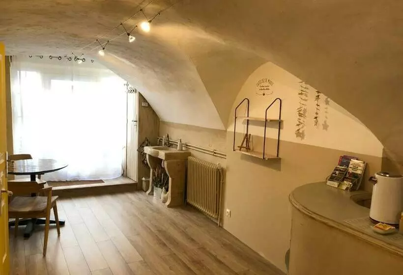 Aamiaismajoitus (B&B) L Atelier De Marie