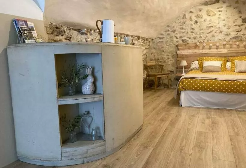 Aamiaismajoitus (B&B) L Atelier De Marie