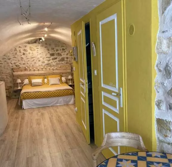 Aamiaismajoitus (B&B) L Atelier De Marie