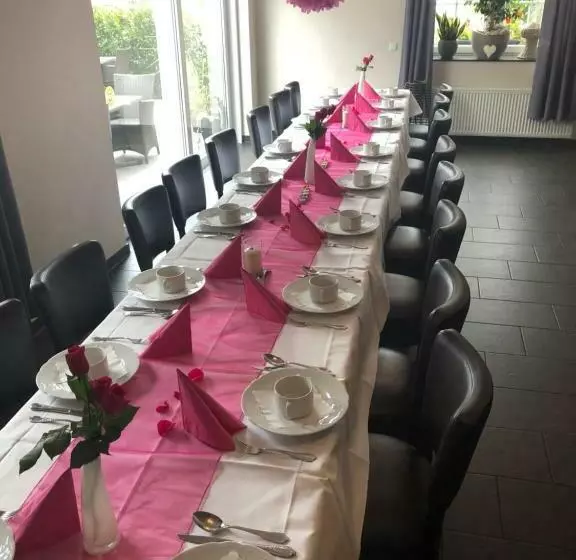 Hotelli Restaurant Dalmacija