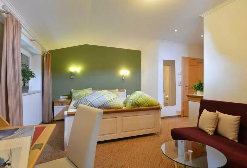 Majatalo Café Restaurant Bettina