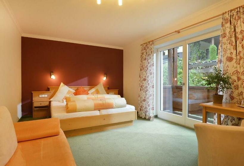 Пансион Café Restaurant Bettina