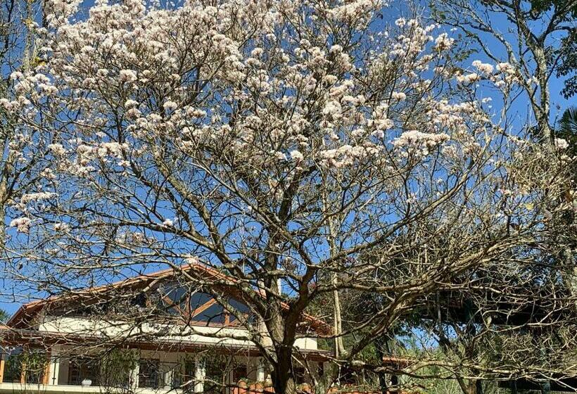 膳宿费 Pousada Gardenian