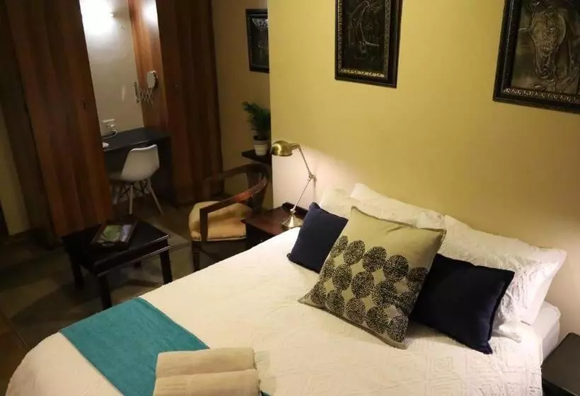 Majatalo The Oak Potch Guesthouse