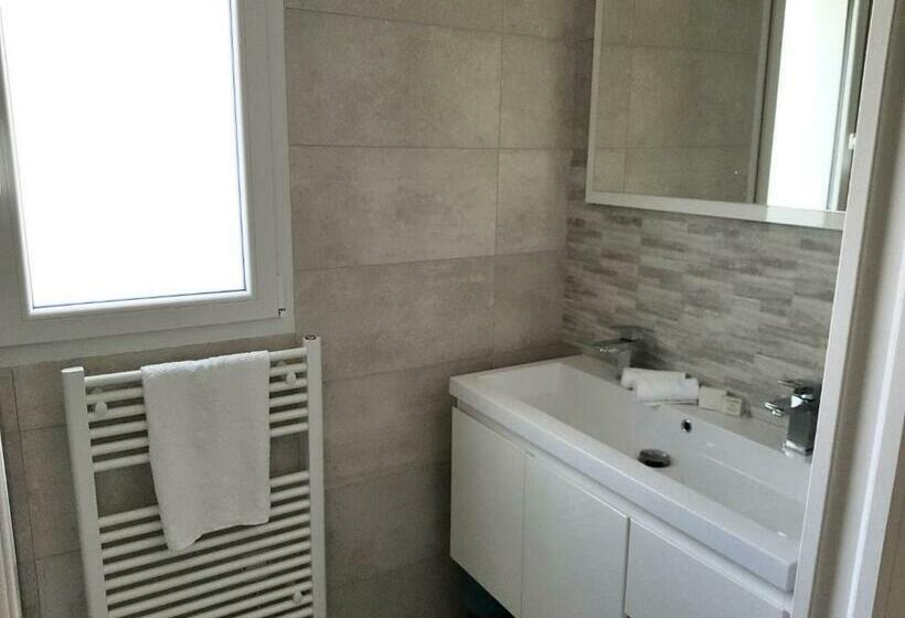 تختخواب و صبحانه Chambre D Hôtes Du Muguet Avec Sdb Privative