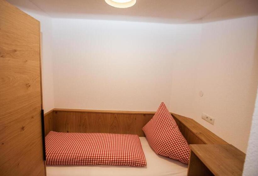 تختخواب و صبحانه Haus Küchelspitz