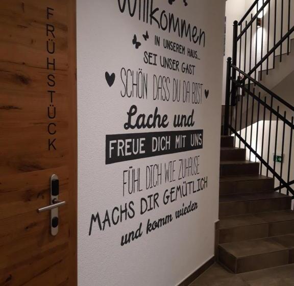 تختخواب و صبحانه Haus Küchelspitz