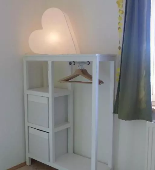 تختخواب و صبحانه Slaaphuisje Het Vliegend Varken