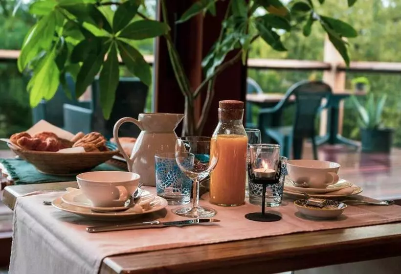 تختخواب و صبحانه Un Air De Bourlingueurs