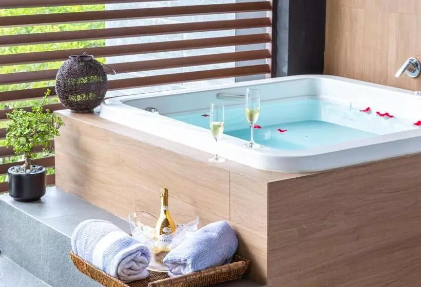 Fabulous & Exclusive Apartments With Sea View Pool Bbq Garden