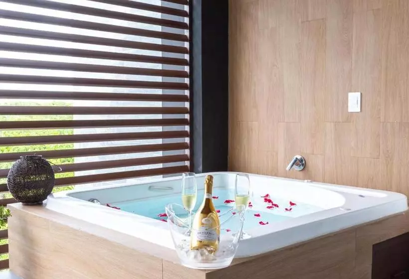 Fabulous & Exclusive Apartments With Sea View Pool Bbq Garden