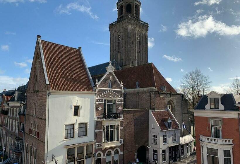 Kleinschalig Hostel In Deventer, Hartje Stad, Aan De Ijssel