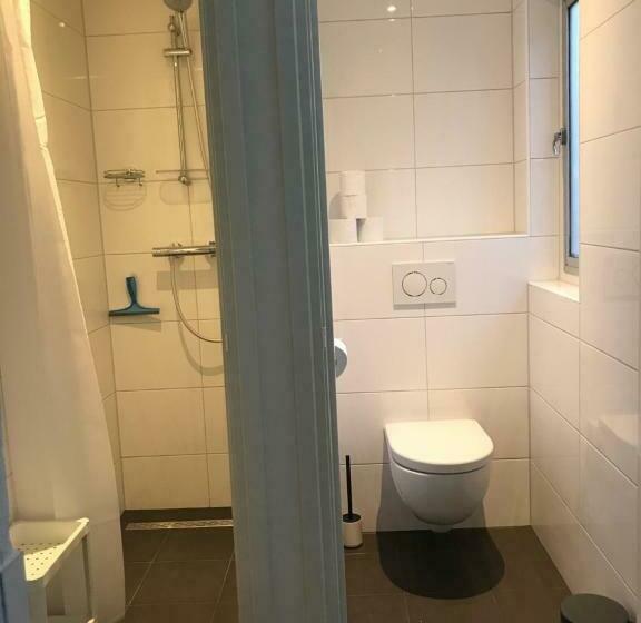 Kleinschalig Hostel In Deventer, Hartje Stad, Aan De Ijssel