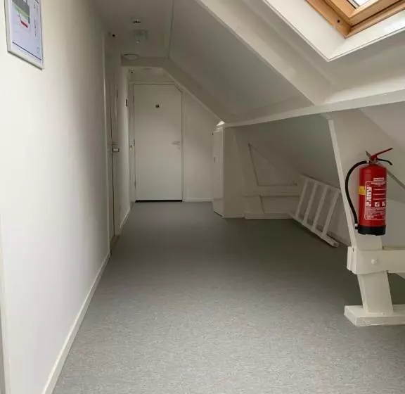 Kleinschalig Hostel In Deventer, Hartje Stad, Aan De Ijssel