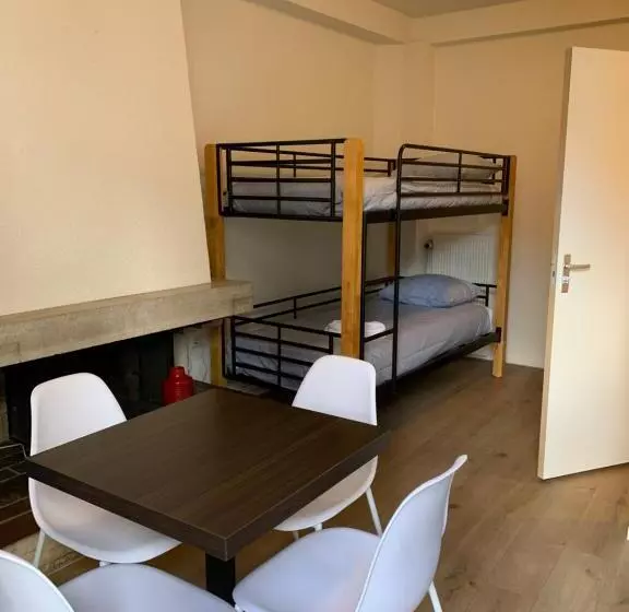 Kleinschalig Hostel In Deventer, Hartje Stad, Aan De Ijssel