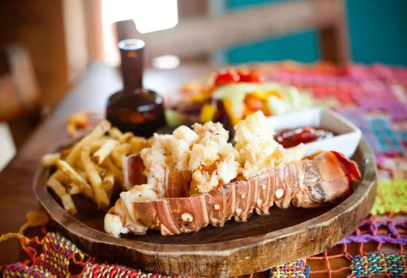 Hotelli Nacional Beach Club & Bungalows