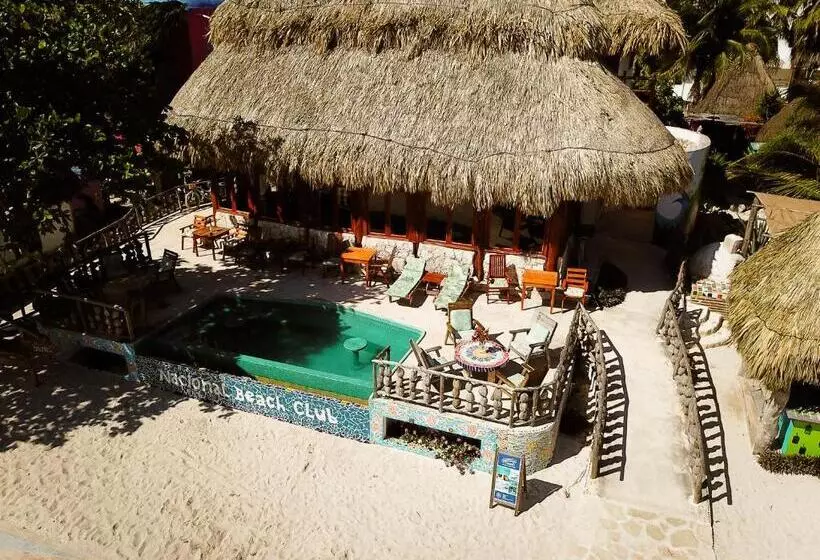 Hotelli Nacional Beach Club & Bungalows