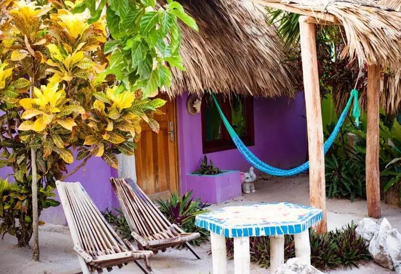 Hotelli Nacional Beach Club & Bungalows