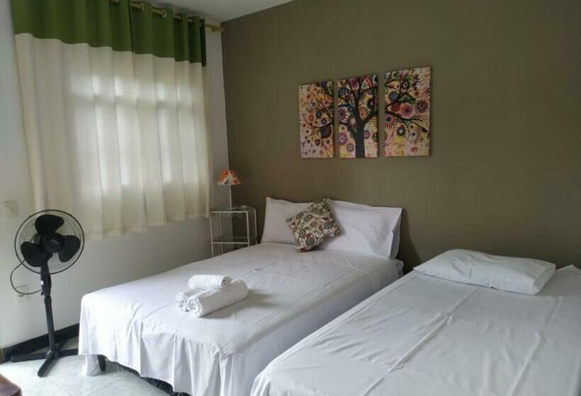 ペンション Nova Beco Das Cores Flats E Pousada