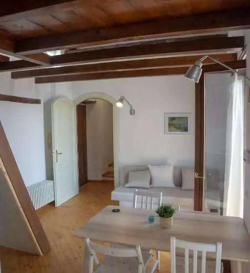 ペンション Casa Patrone