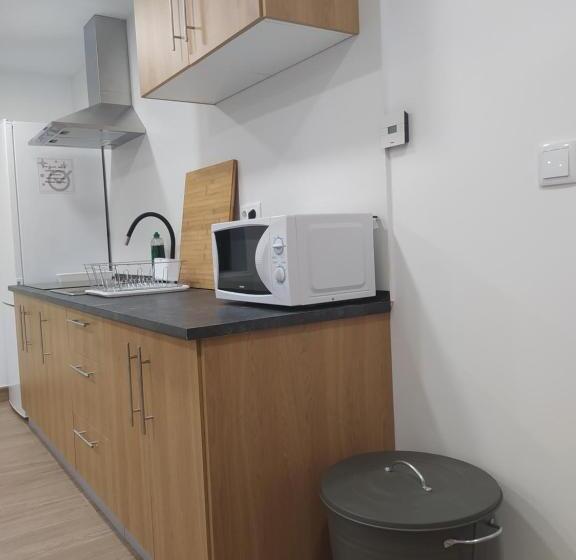 ペンション Huellas Albergue Turístico