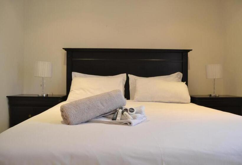 بنسيون Hush Guest House