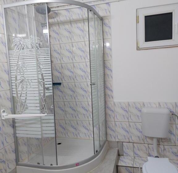 پانسیون Lotus