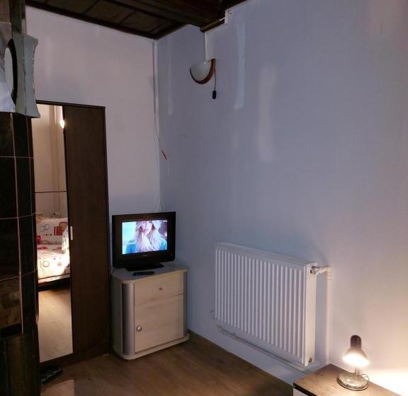 پانسیون Lotus