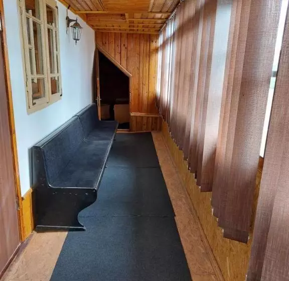 پانسیون Lotus