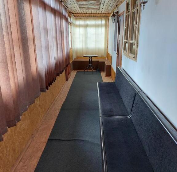 پانسیون Lotus