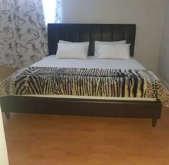 Pension Salama Lodge