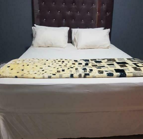 بنسيون Salama Lodge