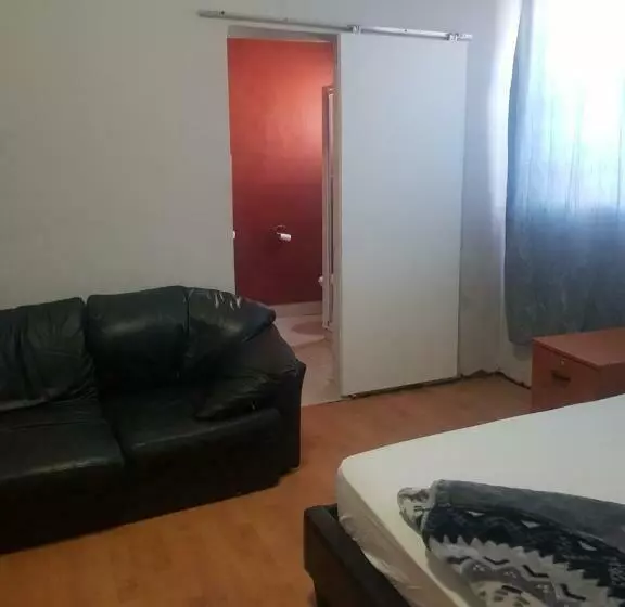 Pension Salama Lodge