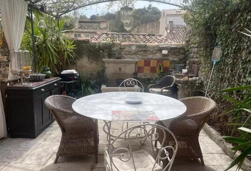 ベッドアンドブレックファースト La Villageoise, Chambre Troglodyte Pitoresque Au Cœur Du Village