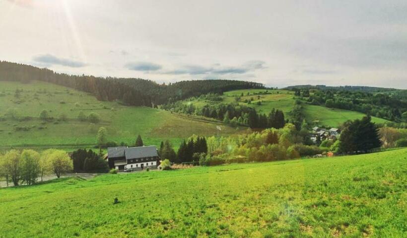 Familienpension Obere Juchhe, Ferienwohnung Und Zimmer