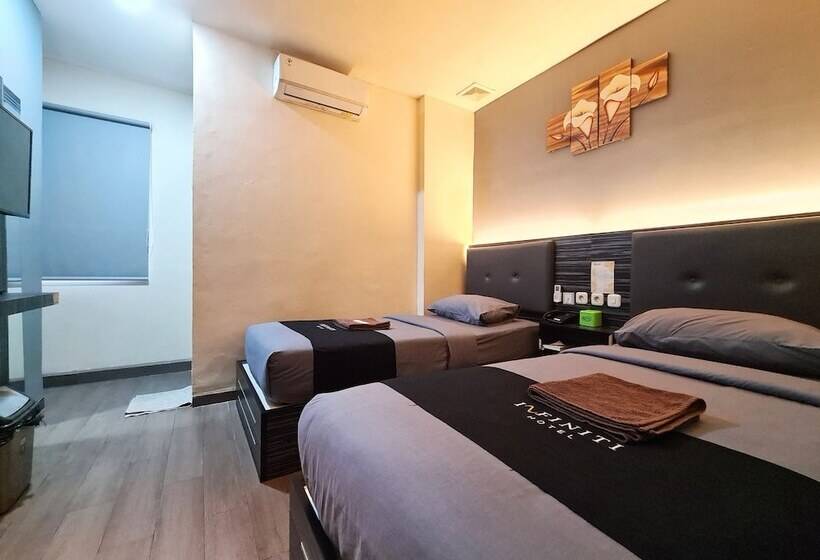 Otel Infiniti