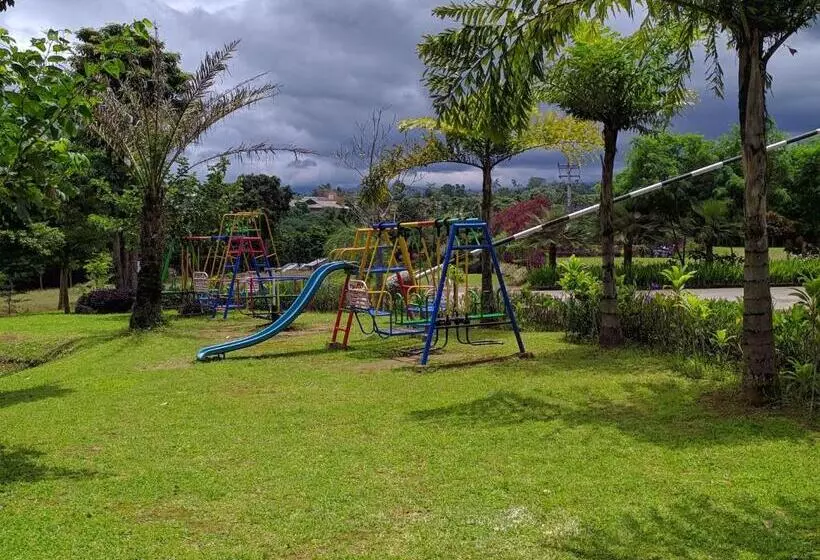 Hotelli Taman Bukit Palem Resort