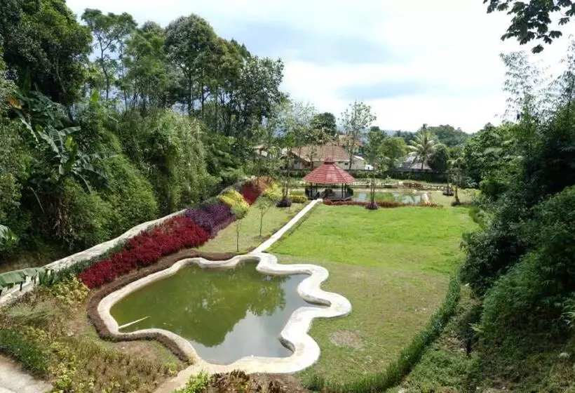 Hotelli Taman Bukit Palem Resort