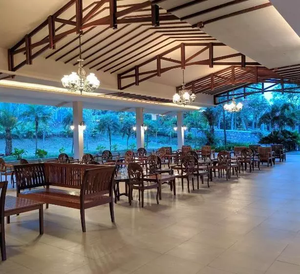 Hotelli Taman Bukit Palem Resort