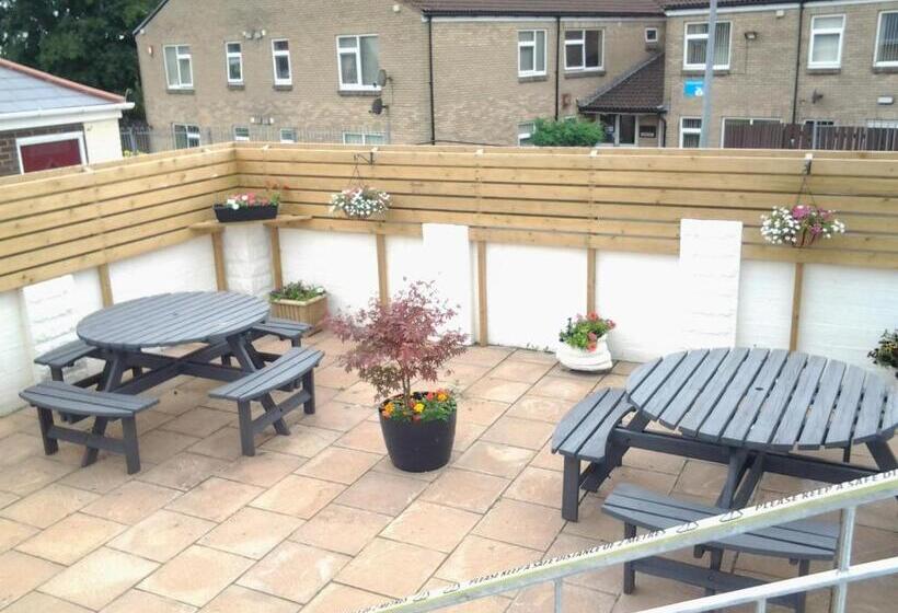 מוטל Lady Charlotte Guest Rooms Triple Rooms