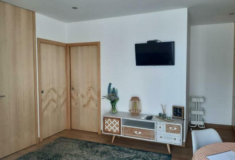 Pensione As Casinhas Dos Meus Avós By Quinta Do Paço