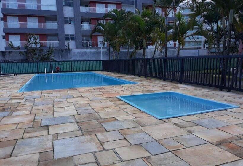 پانسیون Associação Sabesp Bertioga Sp