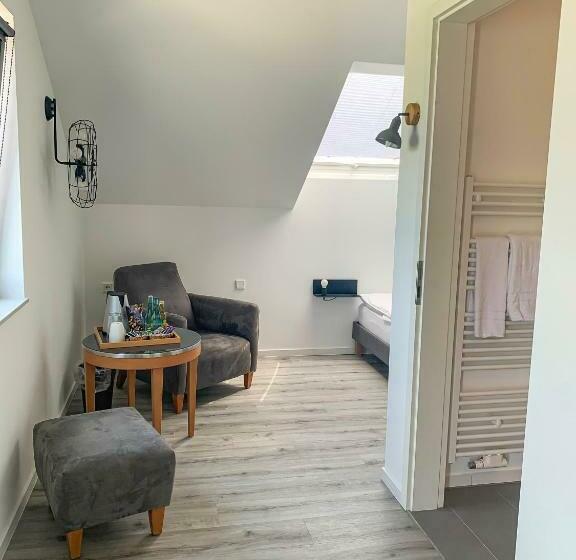 ペンション Prima Inn Unterkunft Direkt über Der Bar Am Minimax