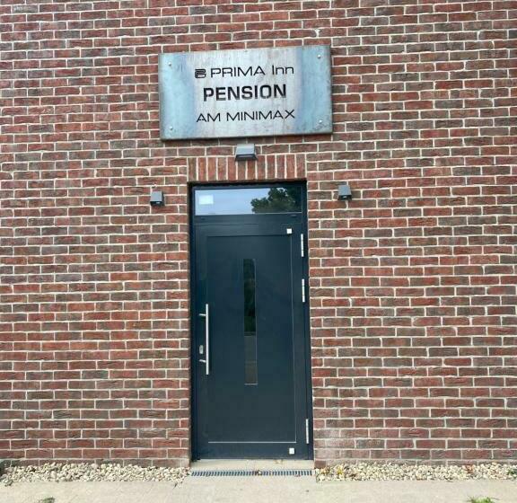 ペンション Prima Inn Unterkunft Direkt über Der Bar Am Minimax