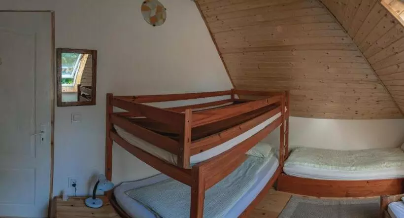 پانسیون Sziklakert   életöröm Vendégház
