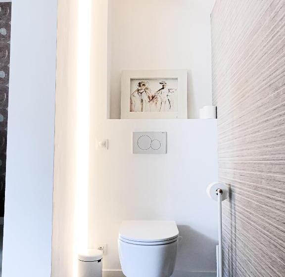 פנסיון The Oak