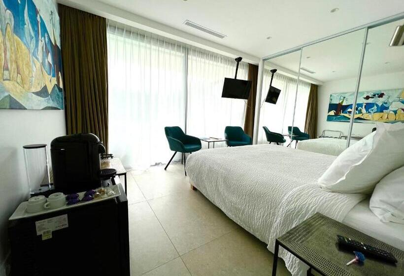 膳宿费 Villa Miami